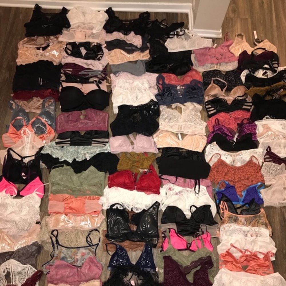 NWT 10 Victoria secret bralettes